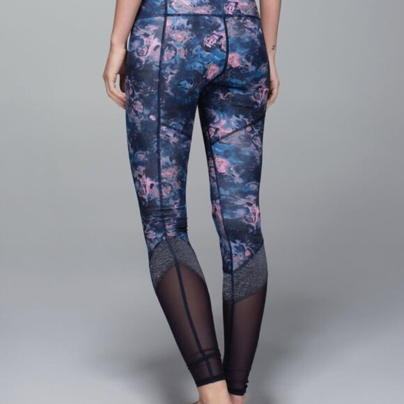 Lululemon If You're Lucky Pant Moody Mirage Bark Berry Deep Navy *no size tag* - Picture 2 of 9